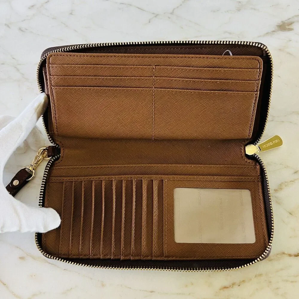 MICHAEL KORS Jet Set Travel Brown Leather Large Continental Zip Wallet Wristlet